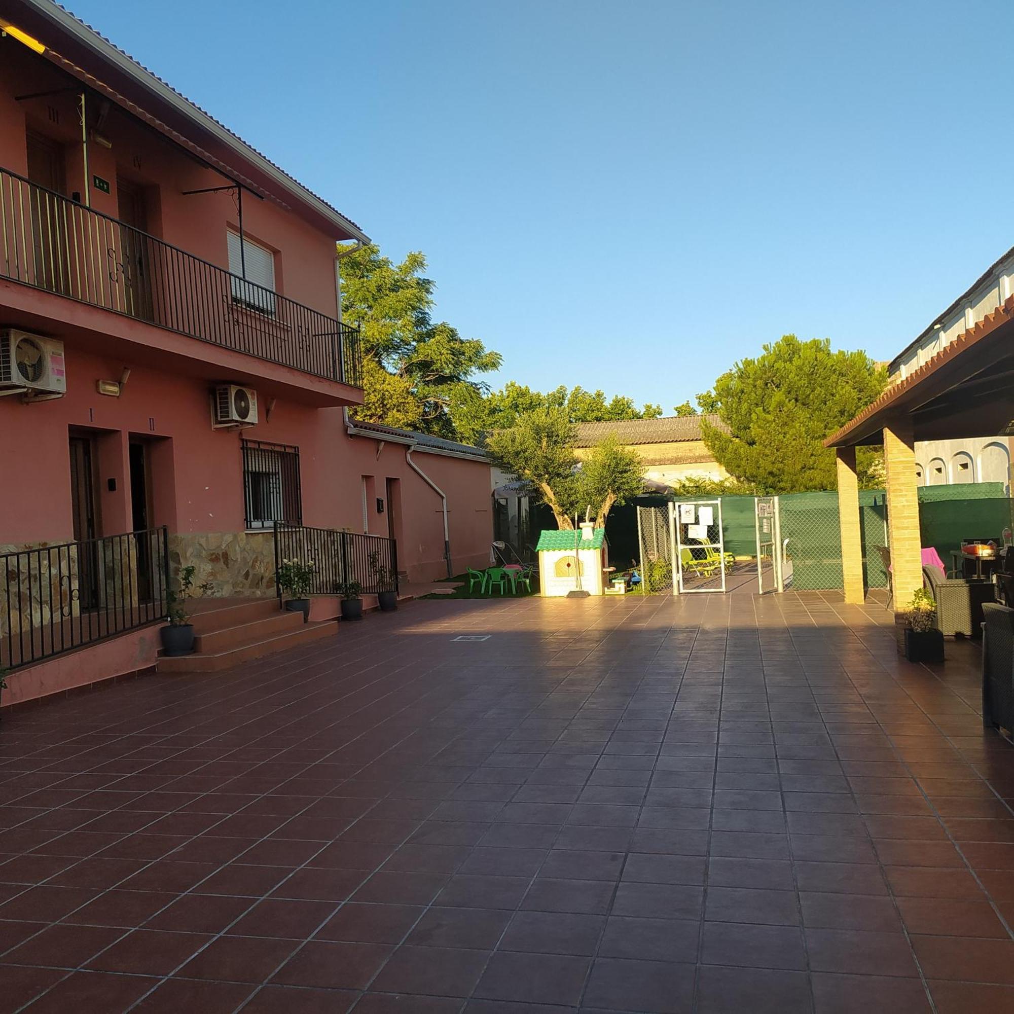 Apartamentos Turisticos Domus Aquae Mérida Zewnętrze zdjęcie